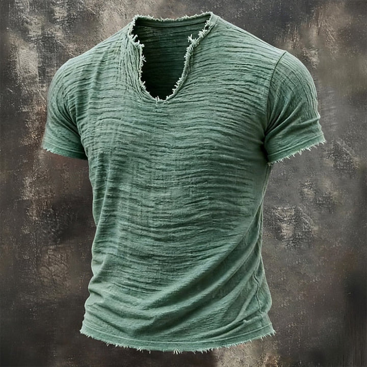 Cael | Casual Vintage V-Neck Tee