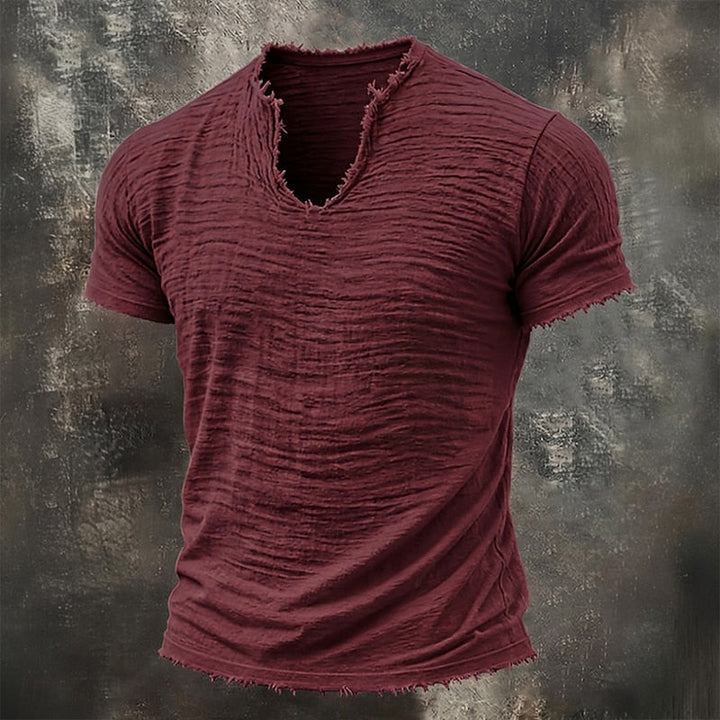 Cael | Casual Vintage V-Neck Tee